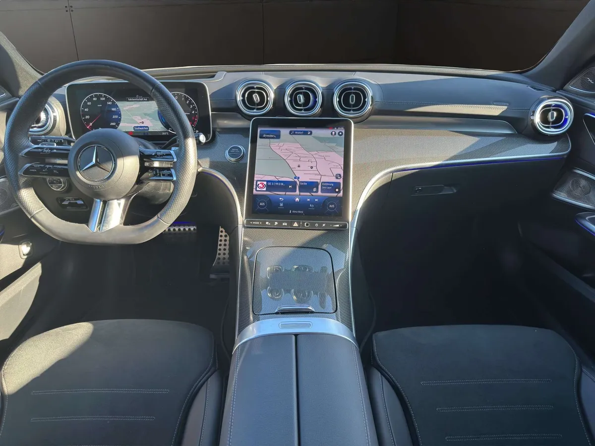 Mercedes-Benz C 300 T de 4Matic AMG Line – Foto 6 von 8